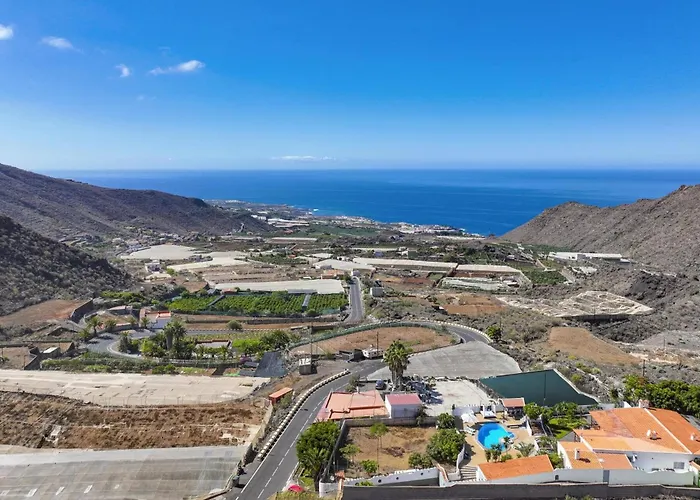 Colmena By * Guia de Isora (Tenerife)