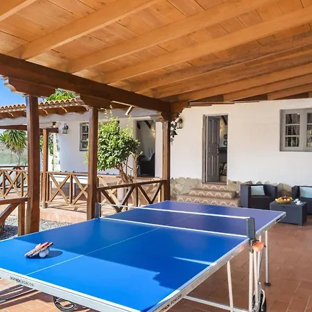 Colmena By ギア・デ・イソラ