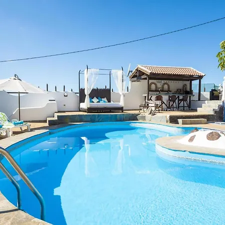 Colmena By ヴィラ *