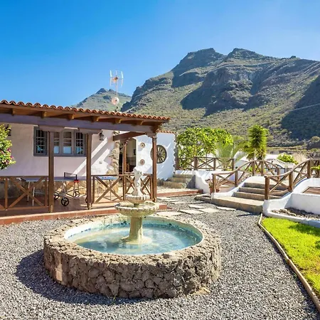 Colmena By ヴィラ